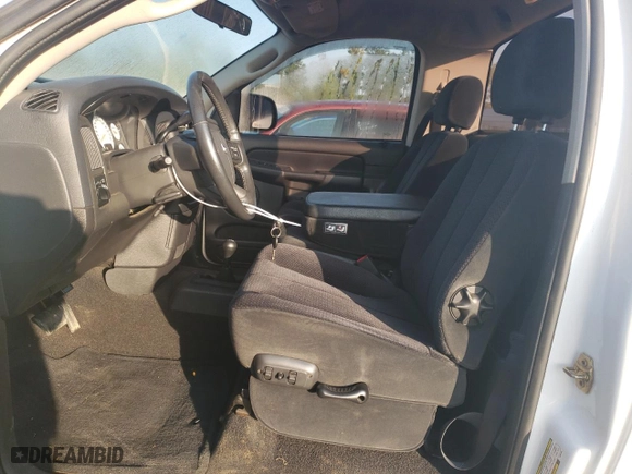 2005 Dodge Ram 1500 SLT with VIN 1D7HU16D25J607936, listed as a Copart auction lot 68876424 with 60,824 mi miles and Salvage Title. Bid and sale history available at carsss.com. Image 7.