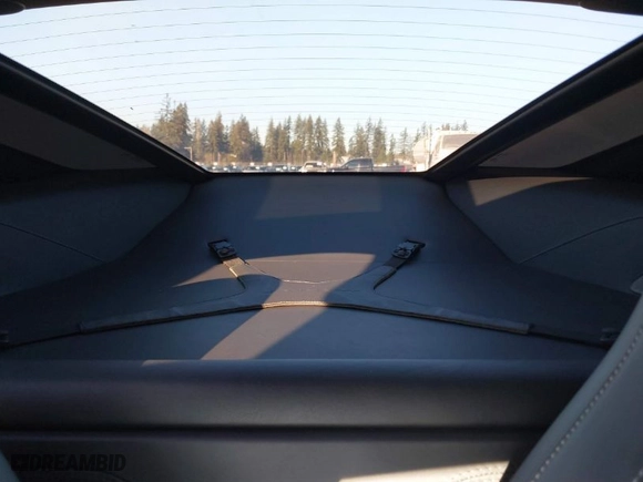 2018 McLaren 720S with VIN SBM14DCA1JW000891, listed as a IAAI auction lot 41431972 with 23,724 mi miles. Bid and sale history available at carsss.com. Image 8.