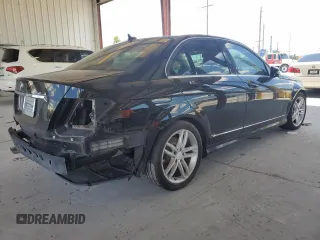 2013 Mercedes-Benz C 250 Sport с VIN WDDGF4HBXDR264988, выставлен на аукционе Copart как лот 65586095 с пробегом 95 168 миль миль и Чистый • Clean title. История ставок и продаж доступна на DreamBid. Изображение 3.