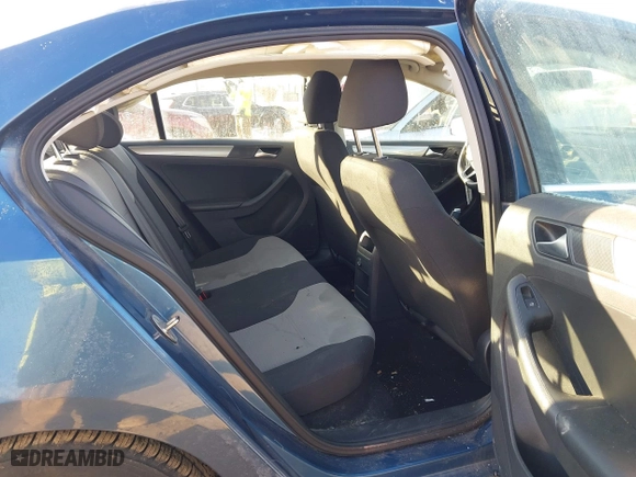 2017 Volkswagen Jetta 1.4T S with VIN 3VW167AJ9HM227650, listed as a IAAI auction lot 41275317 with 81,589 mi miles. Bid and sale history available at carsss.com. Image 8.