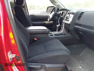 2012 Toyota Tundra z VIN 5TFUY5F16CX231794, wystawiony jako IAAI lot #42454478 z przebiegiem 249 756 mil mil oraz . Historia ofert i sprzedaży dostępna na DreamBid. Obrazek 5.