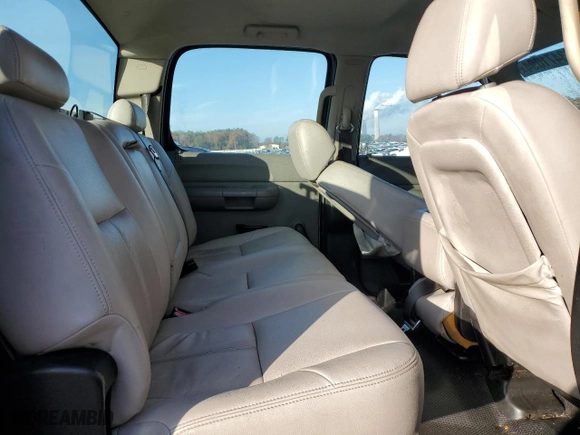 2007 Chevrolet Silverado 1500 LS with VIN 3GCEC13C27G540366, listed as a Copart auction lot 83471094 with 176,402 mi miles and Salvage Title. Bid and sale history available at carsss.com. Image 10.