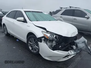 2017 Toyota Camry Hybrid LE with VIN 4T1BD1FKXHU213839, listed as a IAAI auction lot 41527665 with 113,345 mi miles. Bid and sale history available at carsss.com. Image 1.