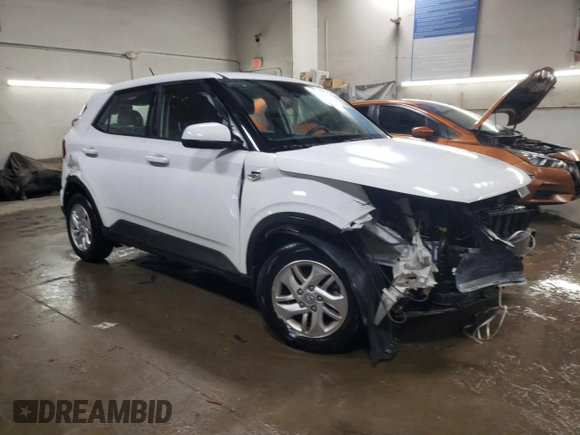 2023 Hyundai Venue SE with VIN KMHRB8A33PU211765, listed as a Copart auction lot 41487345 with 12,273 mi miles and Salvage Title. Bid and sale history available at DreamBid. Image 4.