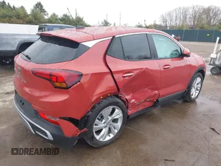 2024 Buick Encore GX Preferred z VIN KL4AMBSL3RB170506, wystawiony jako IAAI lot #41906083 z przebiegiem 2 147 mil mil oraz . Historia ofert i sprzedaży dostępna na DreamBid. Obrazek 6.