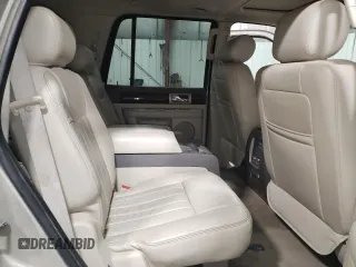 2004 Lincoln Navigator Luxury with VIN 5LMFU28R84LJ19005, listed as a Copart auction lot 61062514 with 171,598 mi miles and Non Repairable. Bid and sale history available at carsss.com. Image 11.