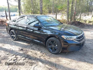 2024 Volkswagen Jetta SE z VIN 3VW7M7BU4RM033506, wystawiony jako IAAI lot #41994422 z przebiegiem 15 066 mil mil oraz . Historia ofert i sprzedaży dostępna na DreamBid. Obrazek 1.
