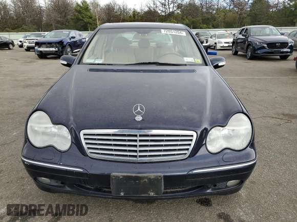 2003 Mercedes-Benz C 240 с VIN WDBRF81J83F377073, выставлен на аукционе Copart как лот 72051204 с пробегом Не указан миль и На запчасти • Non repairable. История ставок и продаж доступна на DreamBid. Изображение 5.