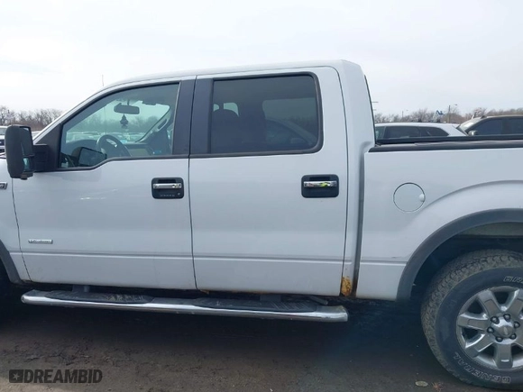 2013 Ford F-150 XL with VIN 1FTFW1ET6DFA44394, listed as a IAAI auction lot 41702892 with 183,572 mi miles. Bid and sale history available at carsss.com. Image 14.