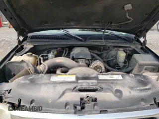 1999 GMC Sierra 1500 SLE z VIN 1GTEK19T1XE525598, wystawiony jako Copart lot #59525385 z przebiegiem 201 067 mil mil oraz Czysty tytuł • Clean title. Historia ofert i sprzedaży dostępna na DreamBid. Obrazek 11.