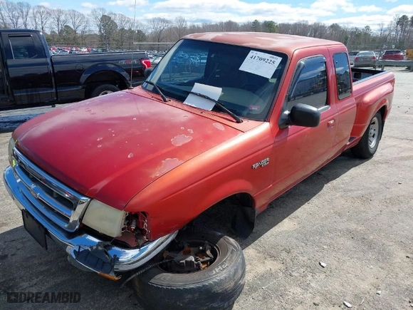 1998 Ford Ranger XL with VIN 1FTYR14X8WPB00353, listed as a IAAI auction lot 41709225 with 218,871 mi miles. Bid and sale history available at carsss.com. Image 2.
