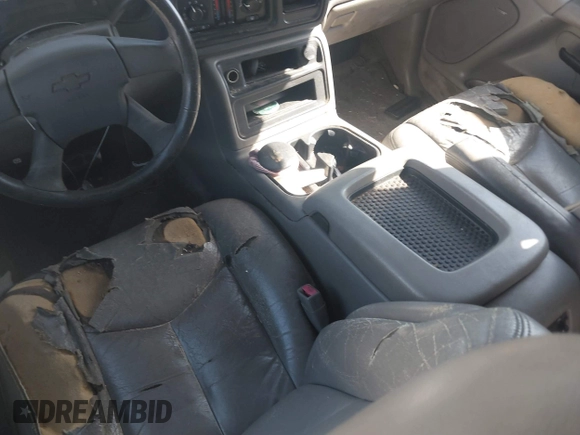 2004 Chevrolet Suburban LT with VIN 1GNEC16Z74J201779, listed as a IAAI auction lot 41455901 with 1 mi miles. Bid and sale history available at carsss.com. Image 17.