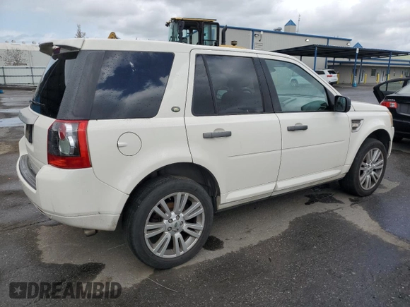 2009 Land Rover LR2 HSE with VIN SALFR24NX9H119067, listed as a Copart auction lot 50833565 with 177,234 mi miles and Clean title. Bid and sale history available at DreamBid. Image 3.