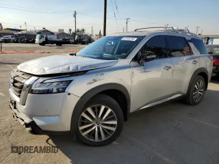 2022 Nissan Pathfinder Platinum with VIN 5N1DR3DG6NC260193, listed as a Copart auction lot 81945294 with 42,600 mi miles and Salvage title. Bid and sale history available at DreamBid. Image 1.
