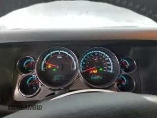 2008 Hummer H2 SUV with VIN 5GRGN23808H107414, listed as a Copart auction lot 81825854 with 250,205 mi miles and Salvage Title. Bid and sale history available at carsss.com. Image 9.