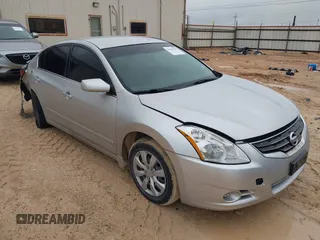 2011 Nissan Altima S with VIN 1N4AL2AP5BN450869, listed as a IAAI auction lot 42199504 with 139,389 mi miles and . Bid and sale history available at DreamBid. Image 1.