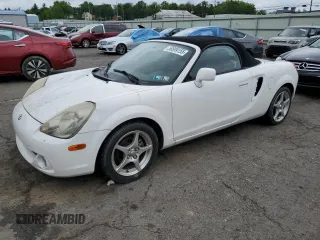 2003 Toyota MR2 z VIN JTDFR320130054491, wystawiony jako Copart lot #58899155 z przebiegiem 62 552 mil mil oraz Szkody całkowita. Historia ofert i sprzedaży dostępna na DreamBid. Obrazek 1.