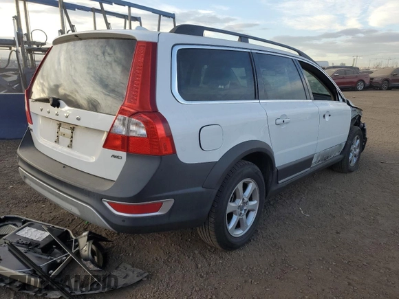 2012 Volvo XC70 3.2L with VIN YV4952BZ5C1133123, listed as a Copart auction lot 86286304 with 131,845 mi miles and Salvage Title. Bid and sale history available at DreamBid. Image 3.