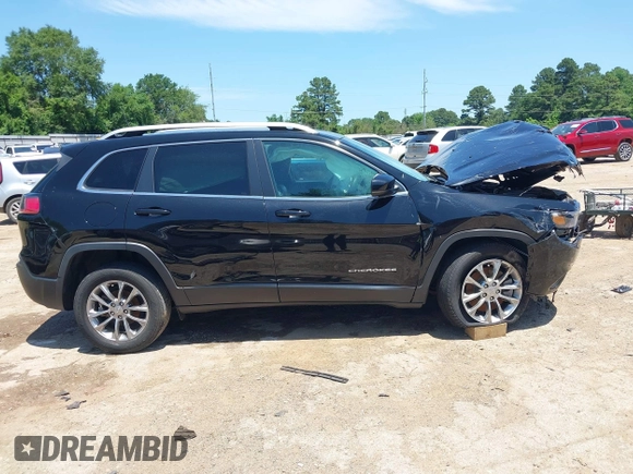 2020 Jeep Cherokee Latitude Plus with VIN 1C4PJLLB1LD620279, listed as a IAAI auction lot 39403583 with 84,621 mi miles. Bid and sale history available at carsss.com. Image 13.