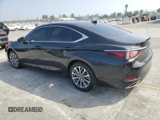 2022 Lexus ES 350 z VIN 58ADZ1B19NU136862, wystawiony jako Copart lot #58093755 z przebiegiem 26 130 mil mil oraz Tytuł czysty. Historia ofert i sprzedaży dostępna na DreamBid. Obrazek 2.