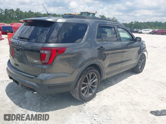 2018 Ford Explorer Sport z VIN 1FM5K8GTXJGA51668, wystawiony jako IAAI lot #42549282 z przebiegiem 86 550 mil mil oraz . Historia ofert i sprzedaży dostępna na DreamBid. Obrazek 4.