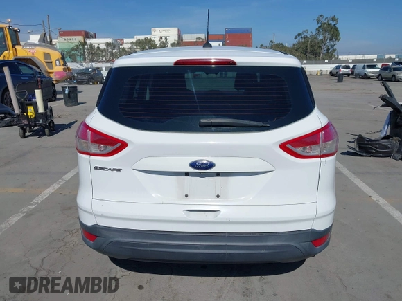 2014 Ford Escape S с VIN 1FMCU0F71EUE28581, выставлен на аукционе IAAI как лот 42335102 с пробегом 228 311 миль миль и . История ставок и продаж доступна на DreamBid. Изображение 16.