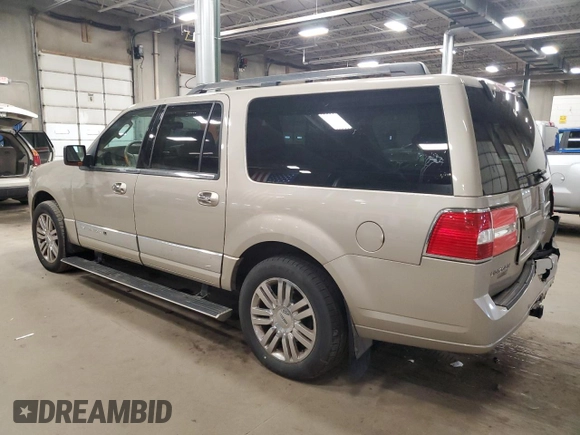 2007 Lincoln Navigator с VIN 5LMFL28557LJ24912, выставлен на аукционе Copart как лот 50890425 с пробегом 145 135 миль миль и Списание • Salvage title. История ставок и продаж доступна на DreamBid. Изображение 2.