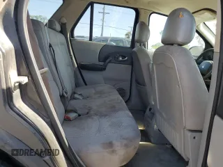 2005 Saturn VUE z VIN 5GZCZ33D05S830796, wystawiony jako Copart lot #57274155 z przebiegiem 150 894 mil mil oraz Szkoda całkowita • Salvage title. Historia ofert i sprzedaży dostępna na DreamBid. Obrazek 11.