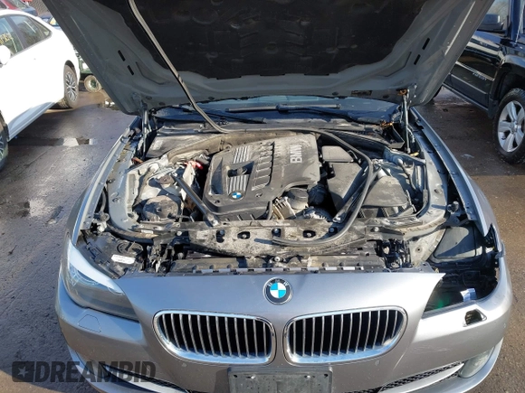 2011 BMW 5 Series 528i with VIN WBAFR1C59BC743204, listed as a IAAI auction lot 41750077 with 126,101 mi miles and . Bid and sale history available at DreamBid. Image 10.