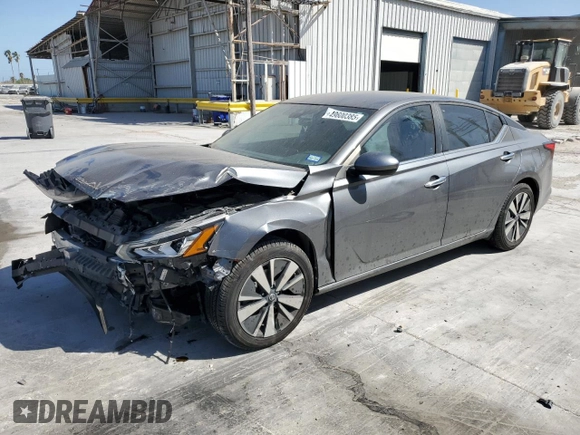2021 Nissan Altima SV with VIN 1N4BL4DV6MN408854, listed as a Copart auction lot 49600385 with 45,076 mi miles and Salvage Title. Bid and sale history available at carsss.com. Image 1.
