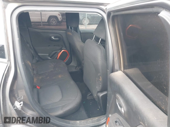 2018 Jeep Renegade Sport z VIN ZACCJBAB8JPH46701, wystawiony jako IAAI lot #41959310 z przebiegiem 164 528 mil mil oraz . Historia ofert i sprzedaży dostępna na DreamBid. Obrazek 8.