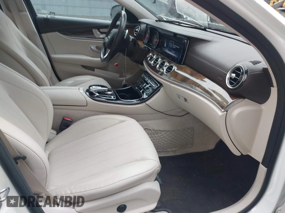 2017 Mercedes-Benz E 300 Luxury with VIN WDDZF4KB5HA187761, listed as a IAAI auction lot 42473454 with 57,031 mi miles and . Bid and sale history available at DreamBid. Image 5.