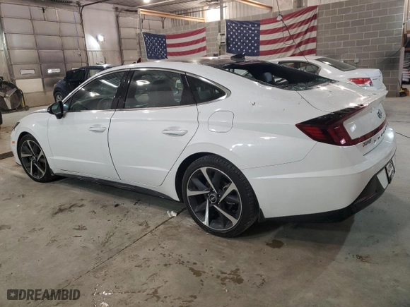 2023 Hyundai Sonata SEL Plus with VIN KMHL44J22PA290802, listed as a Copart auction lot 84043184 with 39,611 mi miles and Salvage Title. Bid and sale history available at carsss.com. Image 2.