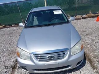 2007 Kia Spectra EX with VIN KNAFE121775415964, listed as a IAAI auction lot 41951831 with 176,903 mi miles. Bid and sale history available at carsss.com. Image 6.