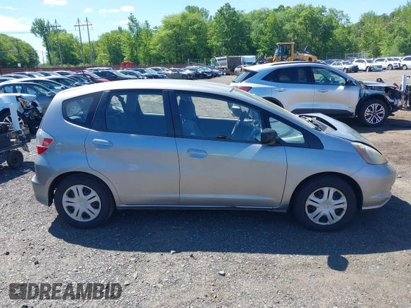 2009 Honda Fit with VIN JHMGE882X9S000639, listed as a IAAI auction lot 42308524 with 211,128 mi miles and . Bid and sale history available at DreamBid. Image 13.