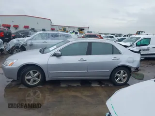 2005 Honda Accord EX with VIN 1HGCM56745A012576, listed as a IAAI auction lot 41888898 with 185,958 mi miles and . Bid and sale history available at DreamBid. Image 15.