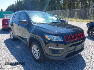 2018 Jeep Compass Sport with VIN 3C4NJDAB1JT261863, listed as a IAAI auction lot 42677037 with 93,263 mi miles and . Bid and sale history available at DreamBid. Image 1.