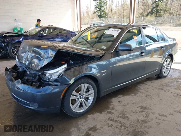 2010 BMW 5 Series 528i xDrive with VIN WBANV1C52AC444126, listed as a IAAI auction lot 41871932 with 96,322 mi miles and . Bid and sale history available at carsss.com. Image 17.