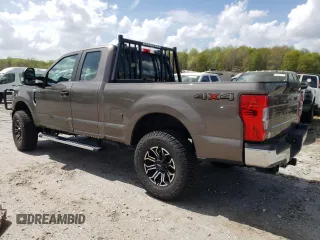 2020 Ford F-250 XL z VIN 1FT7X2BN5LEE72152, wystawiony jako Copart lot #48145395 z przebiegiem 20 757 mil mil oraz Szkoda całkowita • Salvage title. Historia ofert i sprzedaży dostępna na DreamBid. Obrazek 2.