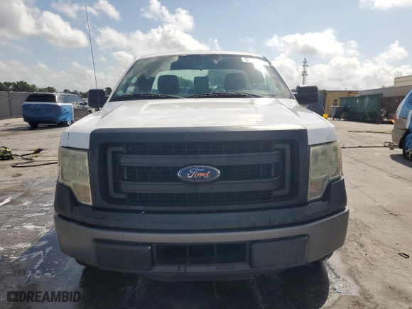 2014 Ford F-150 XL with VIN 1FTMF1CM7EKF39988, listed as a Copart auction lot 51571215 with 129,199 mi miles and Salvage Title. Bid and sale history available at carsss.com. Image 5.