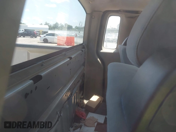 2007 Ford F-150 XL with VIN 1FTRF12297NA35997, listed as a IAAI auction lot 42823554 with 347,577 mi miles and . Bid and sale history available at DreamBid. Image 8.