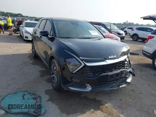 2025 Kia Sportage EX with VIN 5XYK33DF3SG244075, listed as a IAAI auction lot 42263043 with 45,670 mi miles and . Bid and sale history available at DreamBid. Image 1.