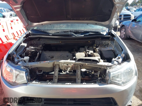 2015 Mitsubishi Outlander SE with VIN JA4AD3A34FZ011259, listed as a IAAI auction lot 41290830 with 88,147 mi miles and . Bid and sale history available at DreamBid. Image 10.