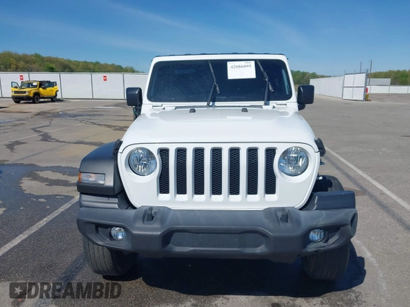 2020 Jeep Wrangler Unlimited Sport S z VIN 1C4HJXDN2LW138980, wystawiony jako IAAI lot #42086095 z przebiegiem 58 735 mil mil oraz . Historia ofert i sprzedaży dostępna na DreamBid. Obrazek 12.