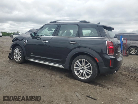 2024 MINI Countryman Cooper S with VIN WMZ83BR04R3S03381, listed as a Copart auction lot 56331665 with 33,215 mi miles and Salvage title. Bid and sale history available at DreamBid. Image 2.