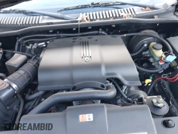 2002 Ford Explorer Eddie Bauer with VIN 1FMZU74W92ZB32879, listed as a IAAI auction lot 39327971 with 128,592 mi miles and . Bid and sale history available at DreamBid. Image 10.