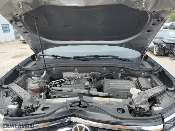2021 Volkswagen Atlas 3.6L V6 SEL with VIN 1V2BR2CA8MC563864, listed as a Copart auction lot 68318444 with 78,677 mi miles and Salvage Title. Bid and sale history available at carsss.com. Image 12.