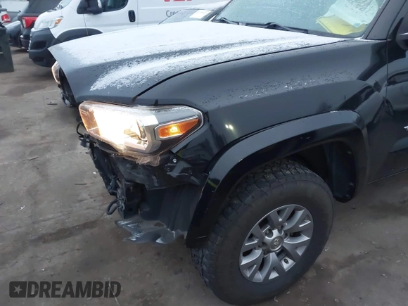 2017 Toyota Tacoma SR5 with VIN 3TMAZ5CN5HM043482, listed as a IAAI auction lot 41613811 with 114,795 mi miles and . Bid and sale history available at carsss.com. Image 17.