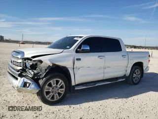 2014 Toyota Tundra 4WD Truck Platinum with VIN 5TFAW5F15EX366535, listed as a Copart auction lot 47088315 with 255,855 mi miles and Salvage Title. Bid and sale history available at carsss.com. Image 1.