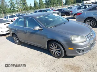 2006 Volkswagen Jetta with VIN 3VWKJ71K46M664772, listed as a IAAI auction lot 42748167 with 182,741 mi miles and . Bid and sale history available at DreamBid. Image 1.